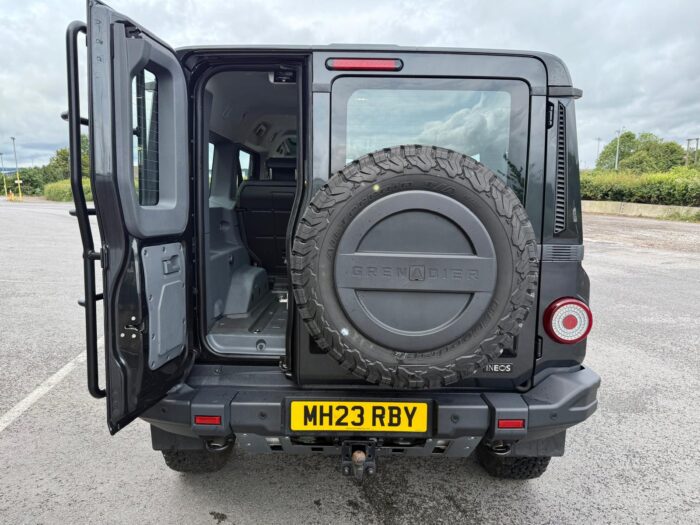 INEOS Grenadier Station Wagon Fieldmaster Edition - Image 5
