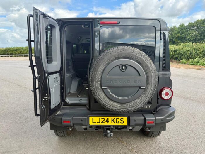 INEOS Grenadier Station Wagon Fieldmaster Edition - Image 11