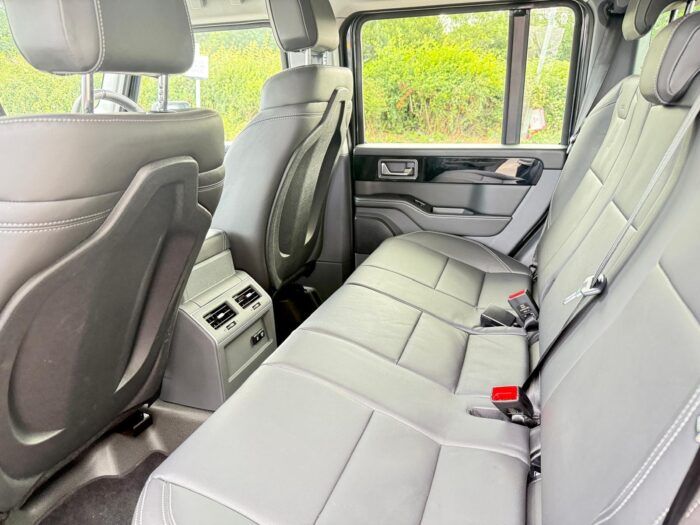 INEOS Grenadier Station Wagon Fieldmaster Edition - Image 17