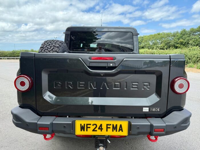 INEOS Grenadier Quartermaster Fieldmaster - Image 7