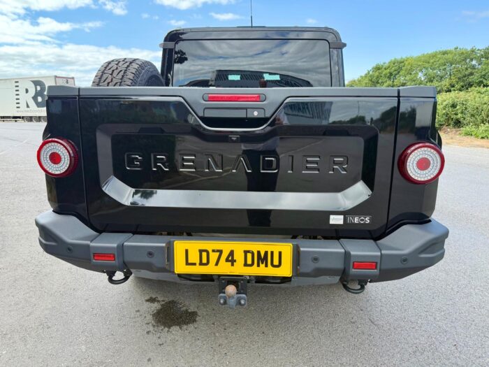 INEOS Grenadier Quartermaster Fieldmaster Edition - Image 8