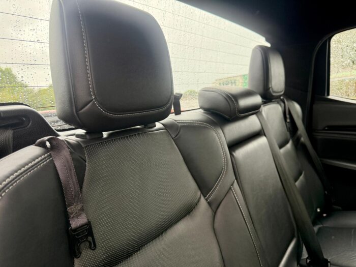 Isuzu D-Max V-Cross - Image 14