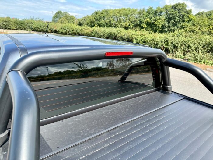 Isuzu D-Max V-Cross (Ex Management Vehicle) - Image 8
