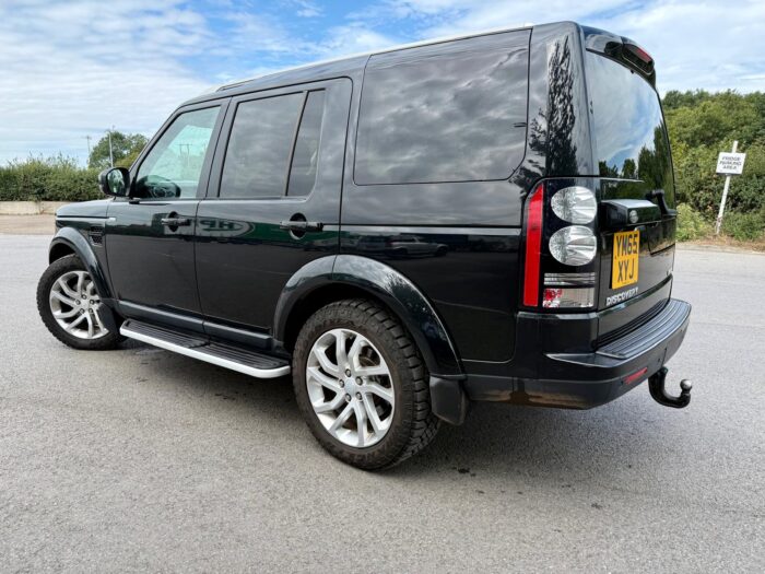 Land Rover Discovery 4 SDV6 Landmark Edition - Image 2