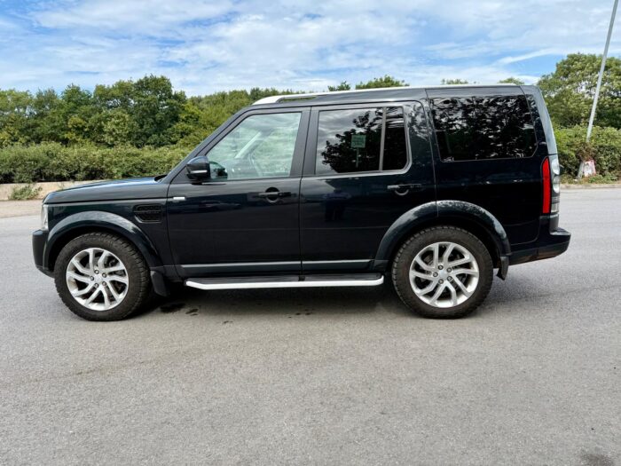 Land Rover Discovery 4 SDV6 Landmark Edition - Image 6