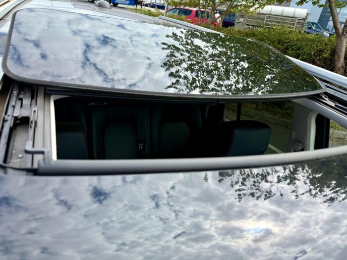 Land Rover Discovery 4 SDV6 Landmark Edition - Image 11