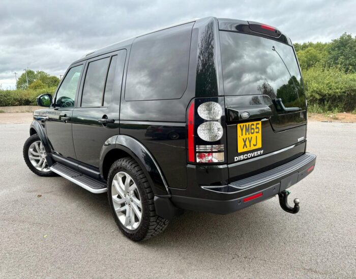 Land Rover Discovery 4 SDV6 Landmark Edition - Image 3