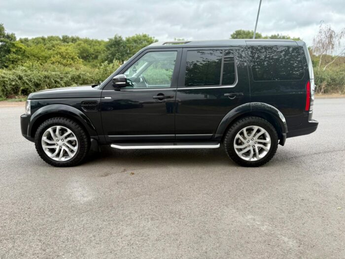 Land Rover Discovery 4 SDV6 Landmark Edition - Image 8