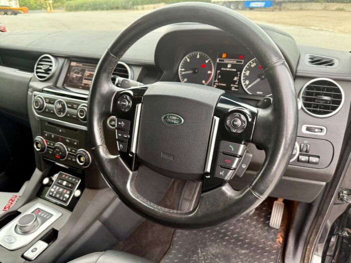Land Rover Discovery 4 SDV6 Landmark Edition - Image 15