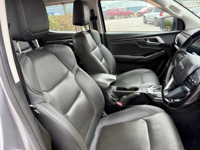 Isuzu D-Max DL40 - Image 16