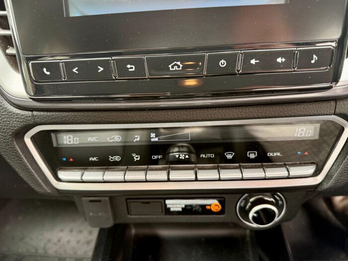 Isuzu D-Max DL40 - Image 20