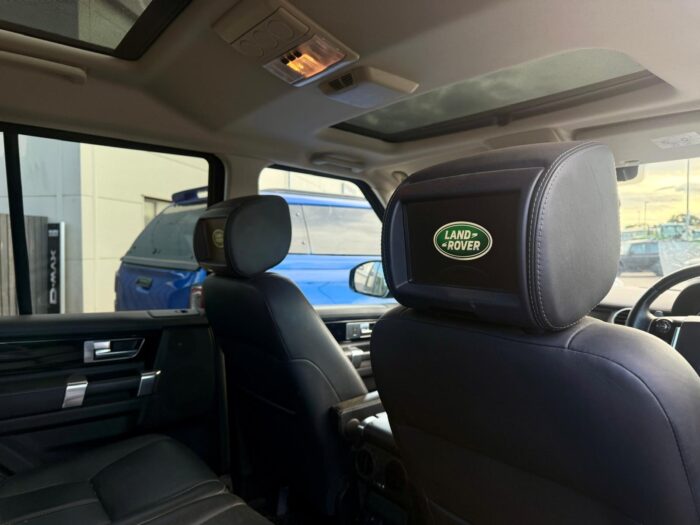 Land Rover Discovery 4 SDV6 Landmark Edition - Image 14