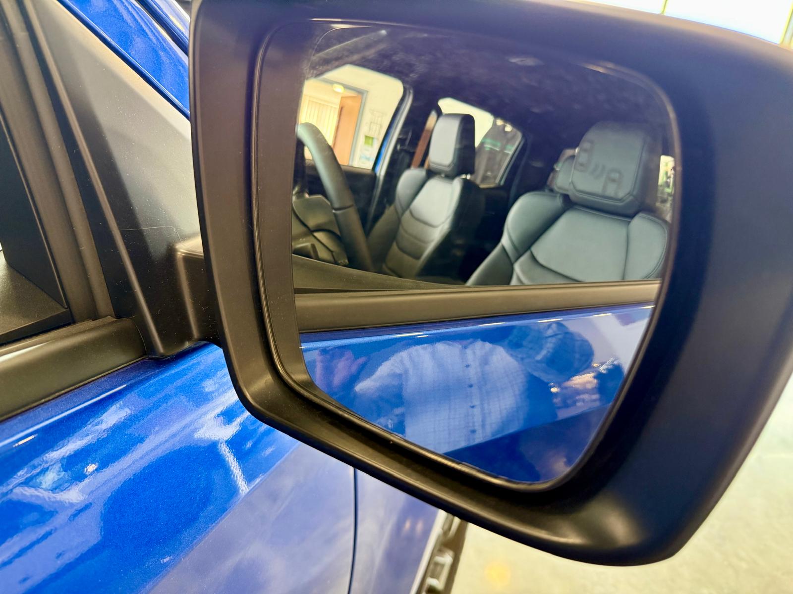 BRAND NEW Isuzu D-Max V-Cross Automatic - Image 14