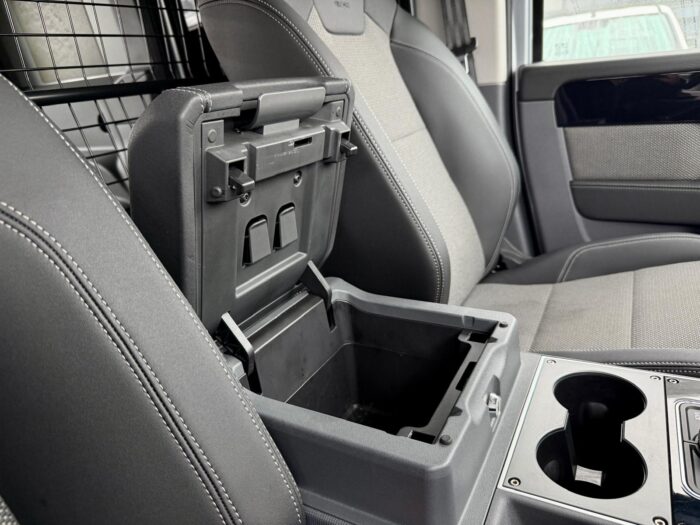 INEOS Grenadier Commercial 2-Seat Utility Wagon - Image 33