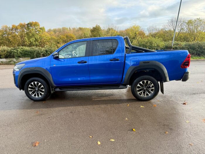 Toyota Hilux GR Sport 2.8L - Image 3