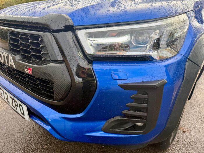 Toyota Hilux GR Sport 2.8L - Image 9