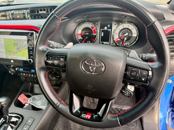 Toyota Hilux GR Sport 2.8L - Image 24