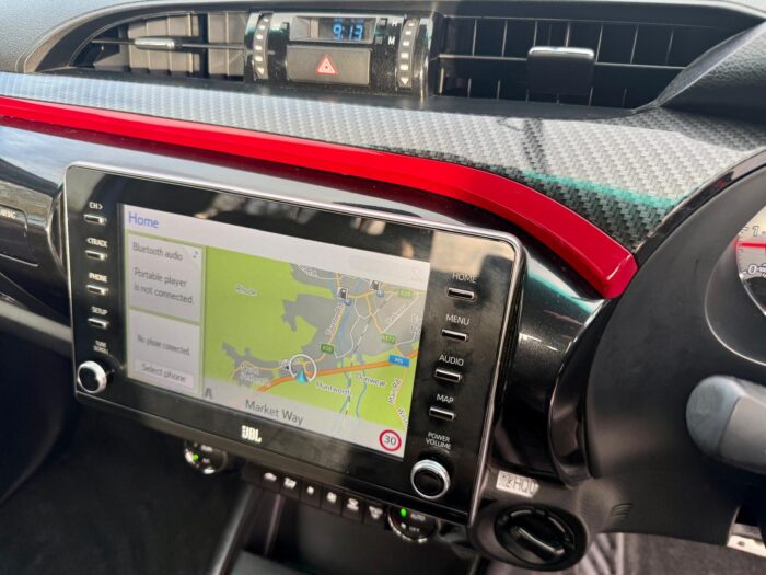Toyota Hilux GR Sport 2.8L - Image 22