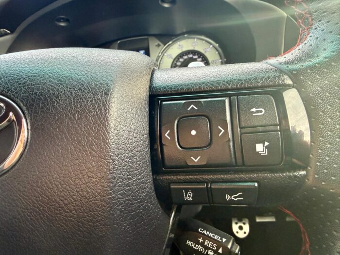 Toyota Hilux GR Sport 2.8L - Image 20