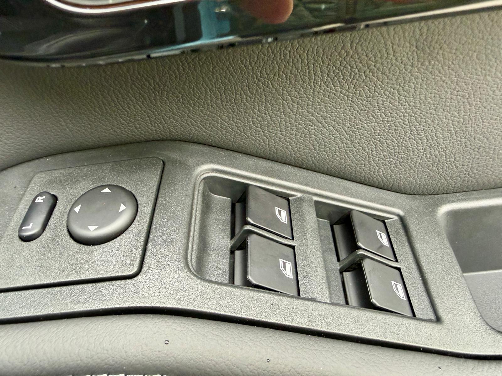 INEOS Grenadier Station Wagon Fieldmaster Edition (FREE SET OF SIDE STEPS) - Image 25