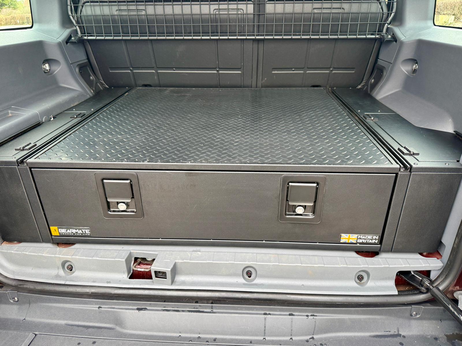 INEOS Grenadier Utility Wagon (5-Seat) - Image 13