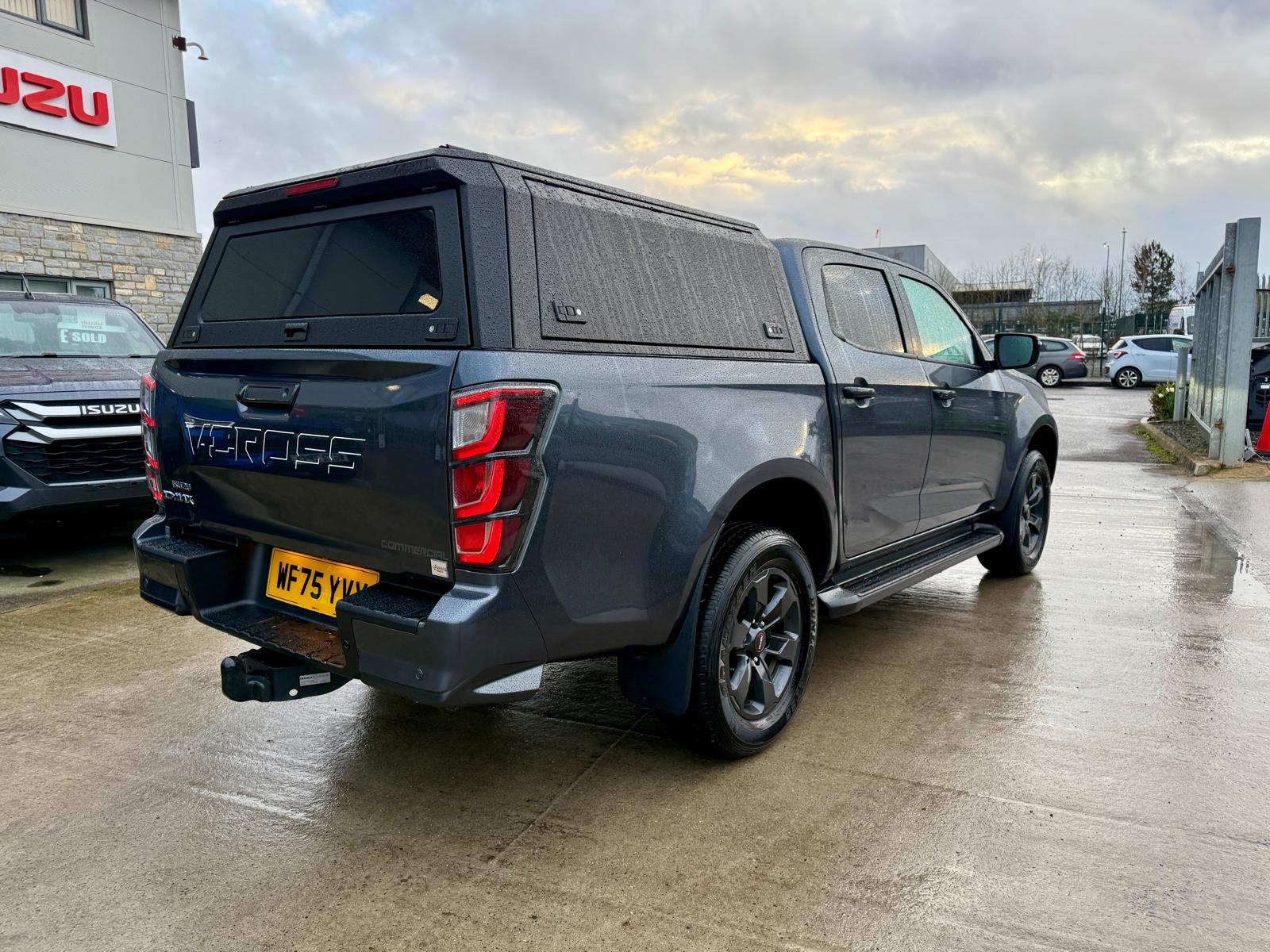 Isuzu D-Max V-Cross Commercial (Ex Demonstrator) - Image 2