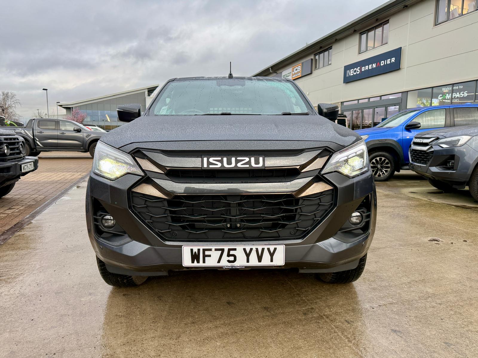 Isuzu D-Max V-Cross Commercial (Ex Demonstrator) - Image 7