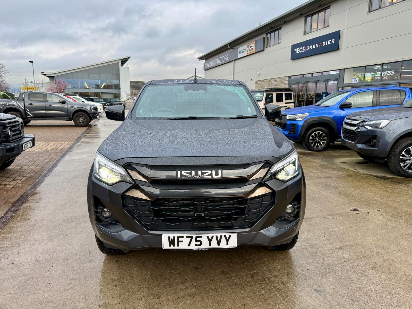 Isuzu D-Max V-Cross Commercial (Ex Demonstrator) - Image 8