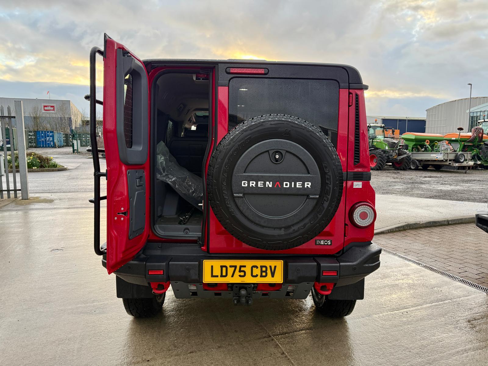 INEOS Grenadier Station Wagon Fieldmaster Edition - Image 12