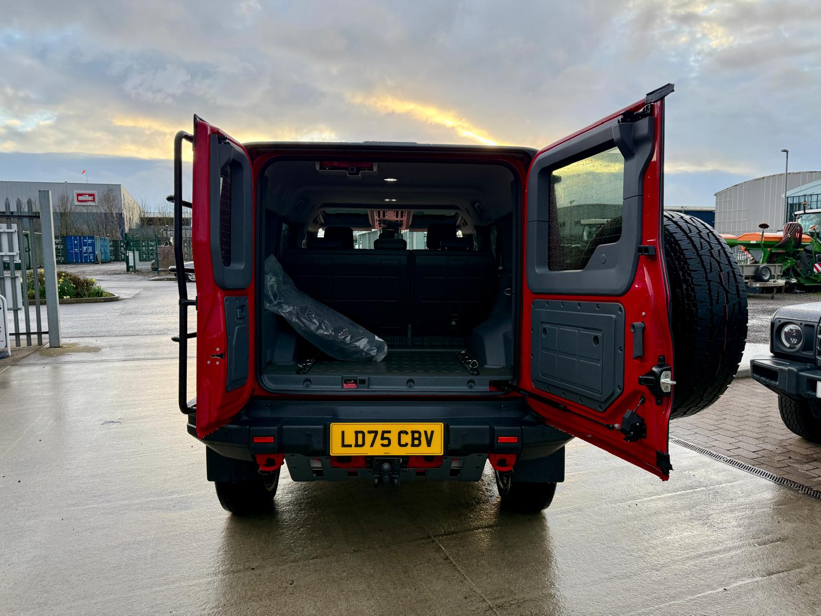 INEOS Grenadier Station Wagon Fieldmaster Edition - Image 13