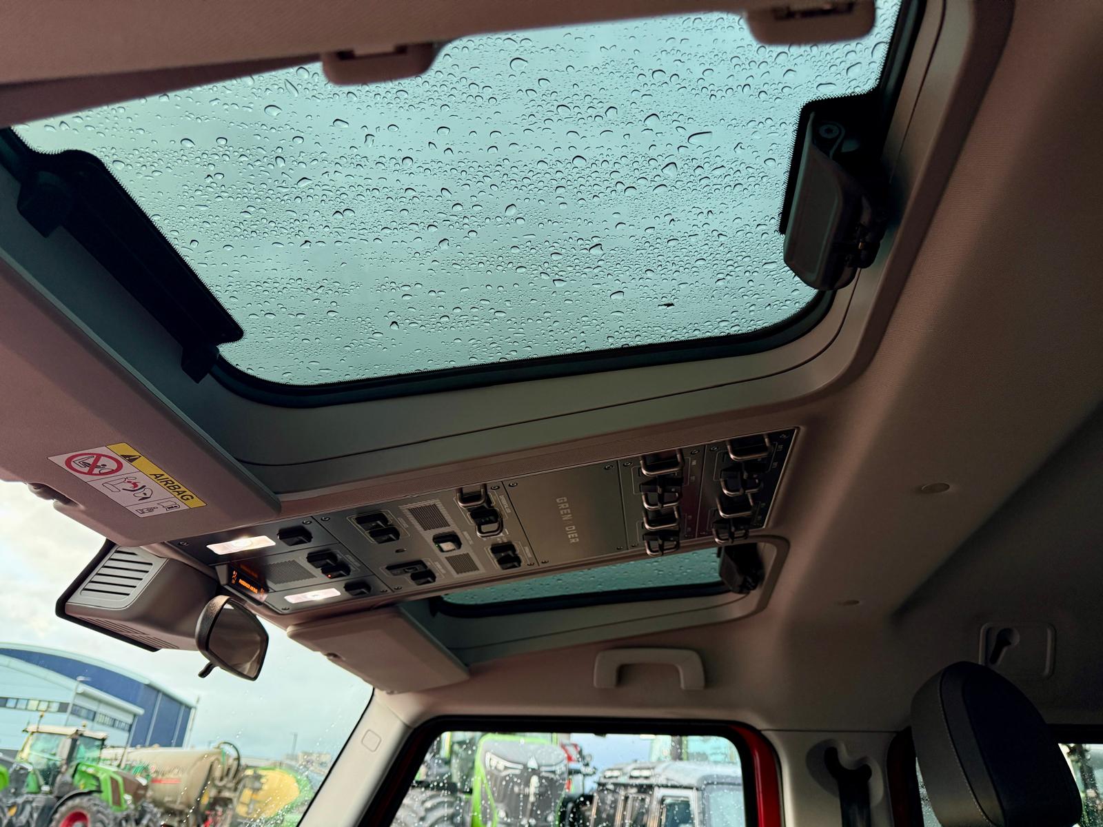 INEOS Grenadier Station Wagon Fieldmaster Edition - Image 19