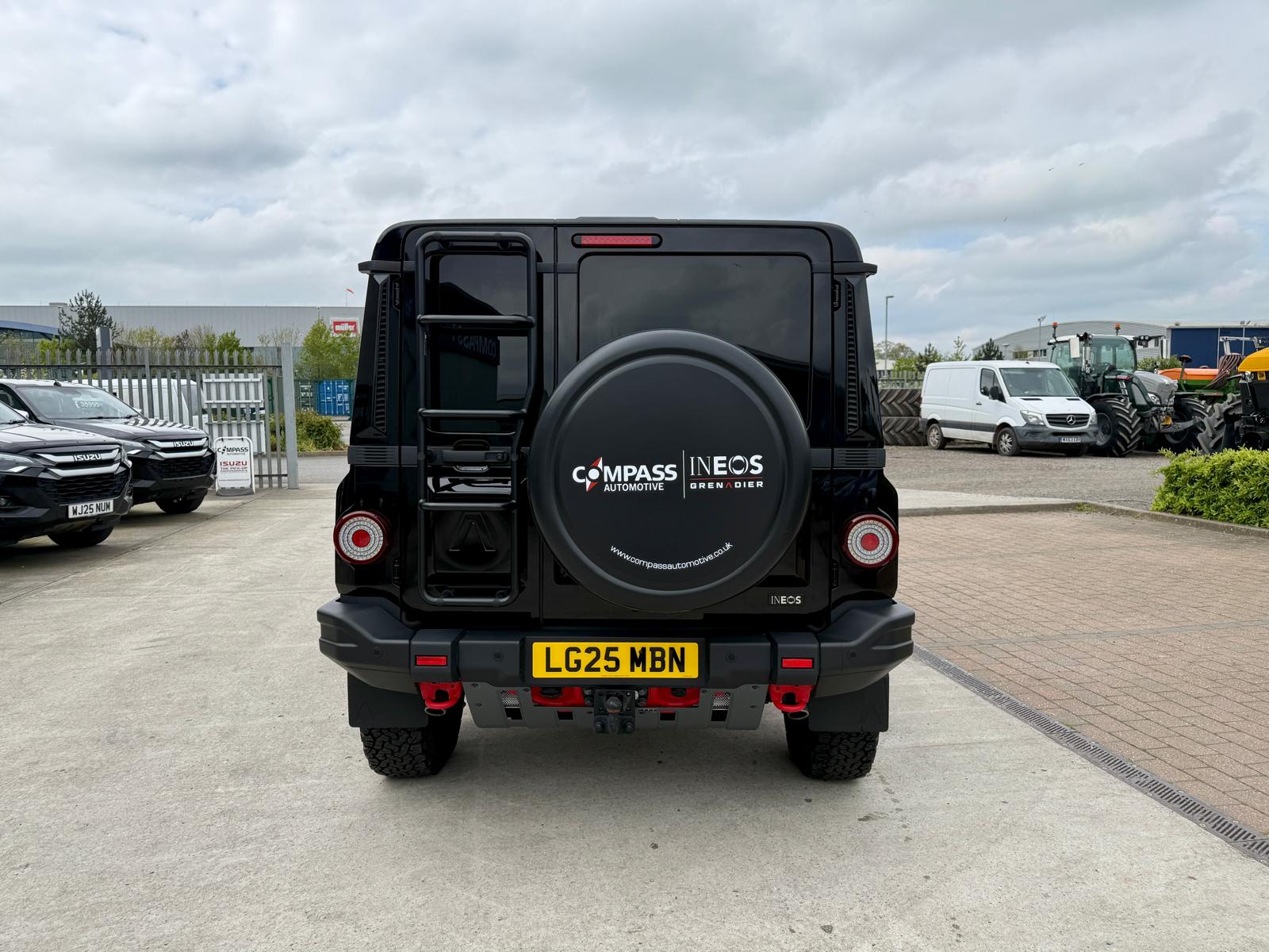INEOS Grenadier Station Wagon Trialmaster Edition - Image 4