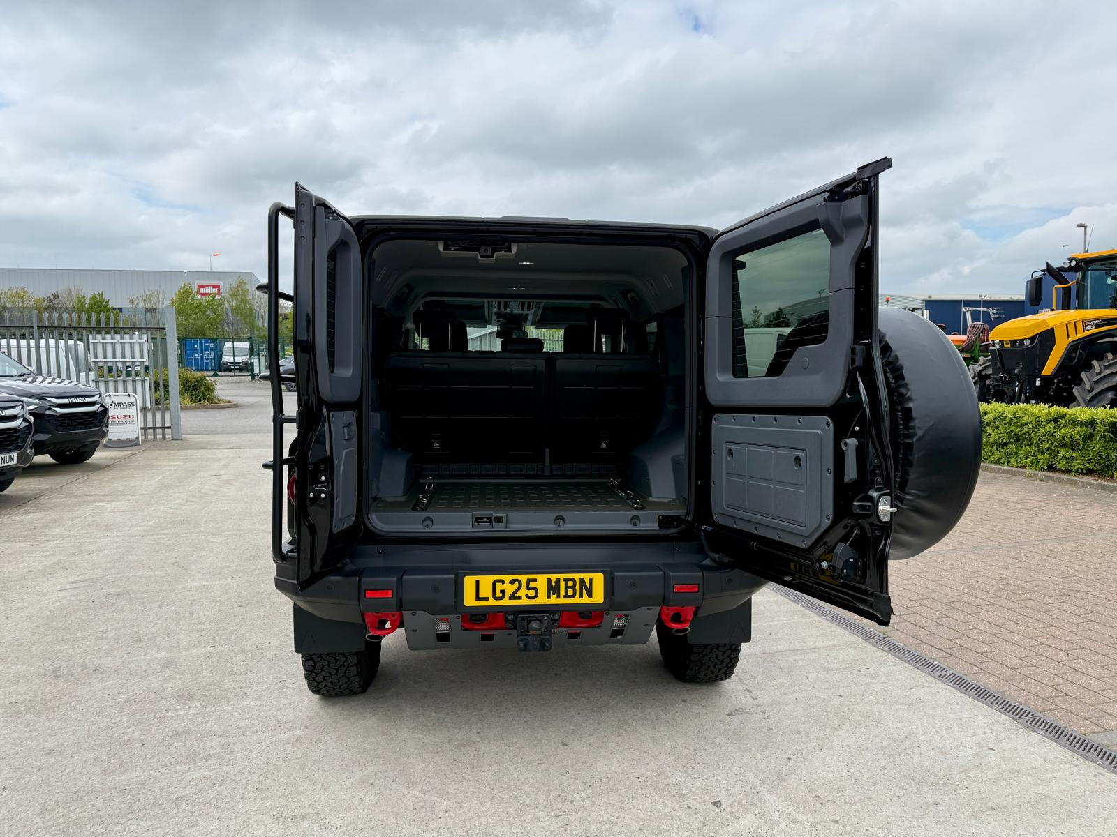 INEOS Grenadier Station Wagon Trialmaster Edition - Image 16
