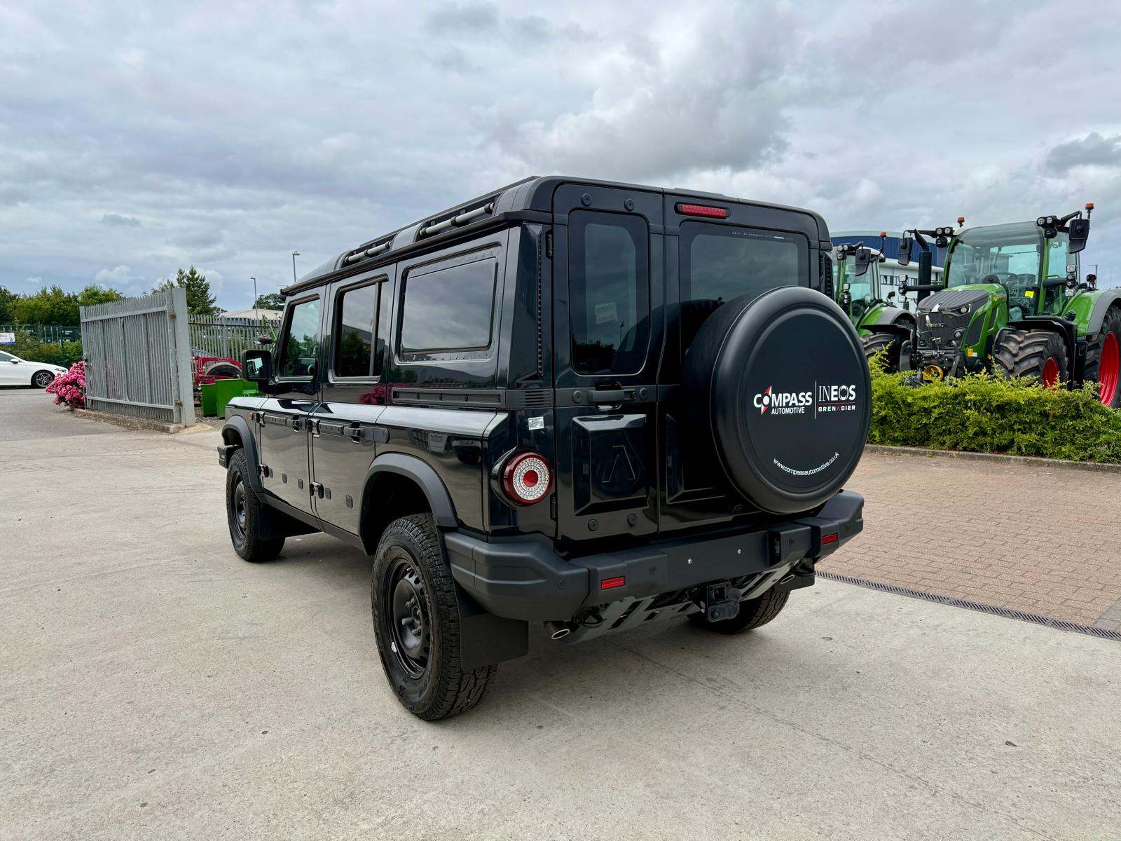 INEOS Grenadier Utility Wagon 2-Seat Commercial (New/Unregistered) - Image 4