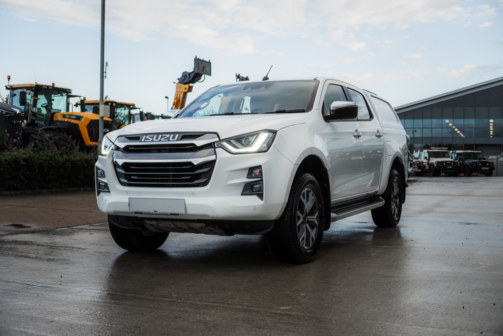 Isuzu D-Max DL40 Automatic - Image 3
