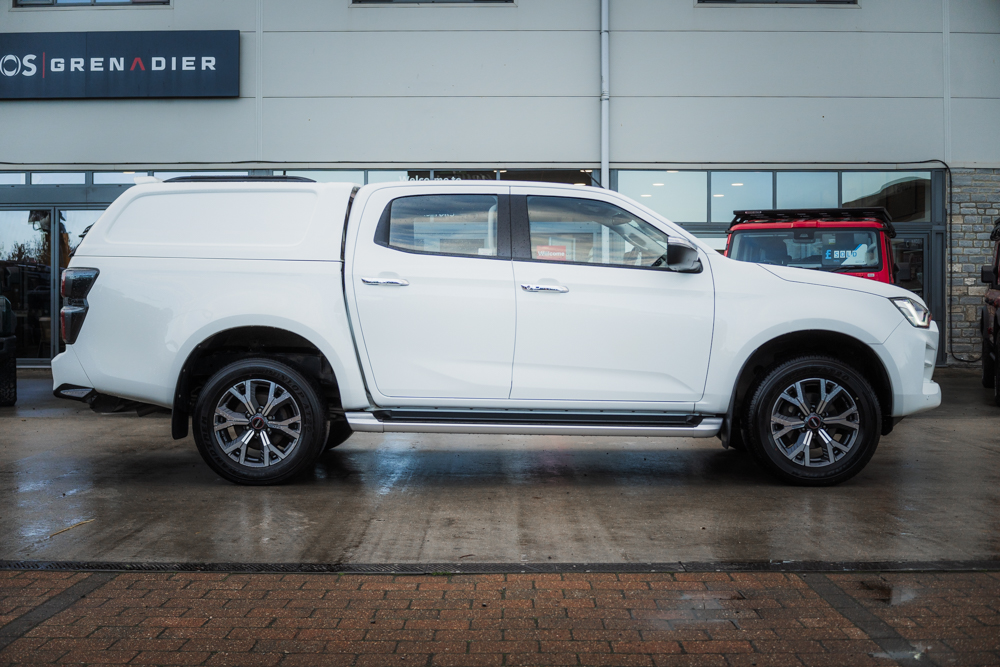 Isuzu D-Max DL40 Automatic - Image 8