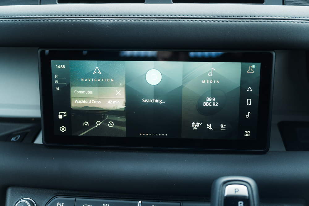Land Rover Defender 90 3.0 D250 MHEV Hard Top SUV Auto - Image 31