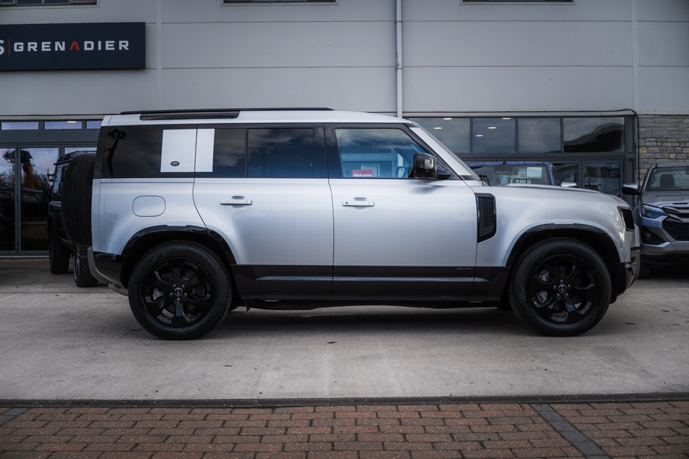 Land Rover Defender 110 3.0 D300 MHEV X-Dynamic HSE - Image 3