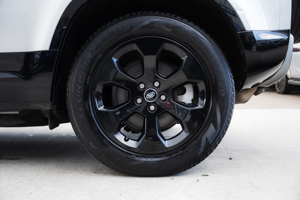 Land Rover Defender 110 3.0 D300 MHEV X-Dynamic HSE - Image 22