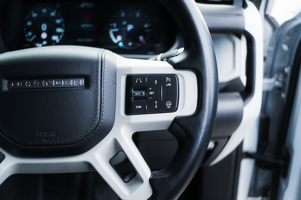Land Rover Defender 110 3.0 D300 MHEV X-Dynamic HSE - Image 16