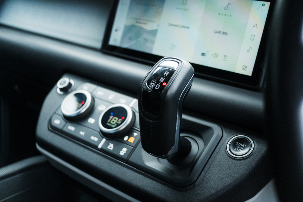 Land Rover Defender 110 3.0 D300 MHEV X-Dynamic HSE - Image 27