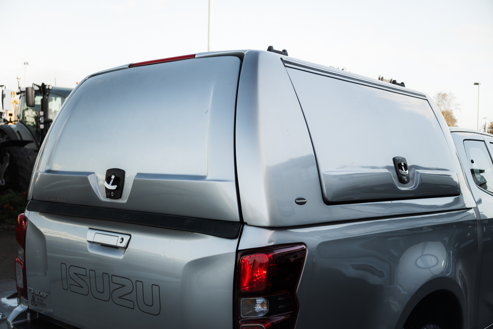 Isuzu D-Max DL20 Extended Cab Manual - Image 11