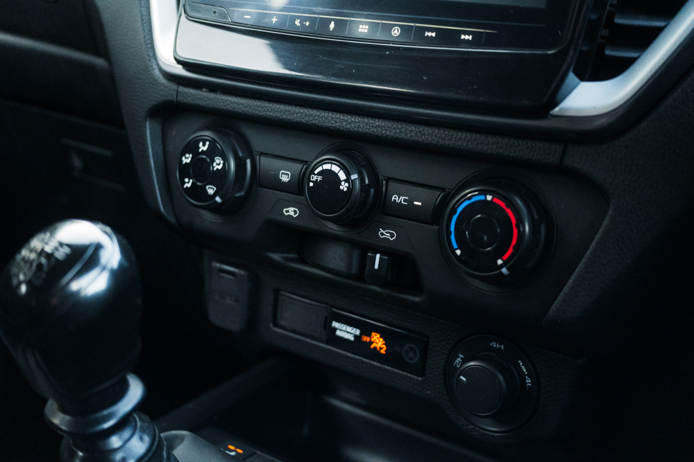 Isuzu D-Max DL20 Extended Cab Manual - Image 44