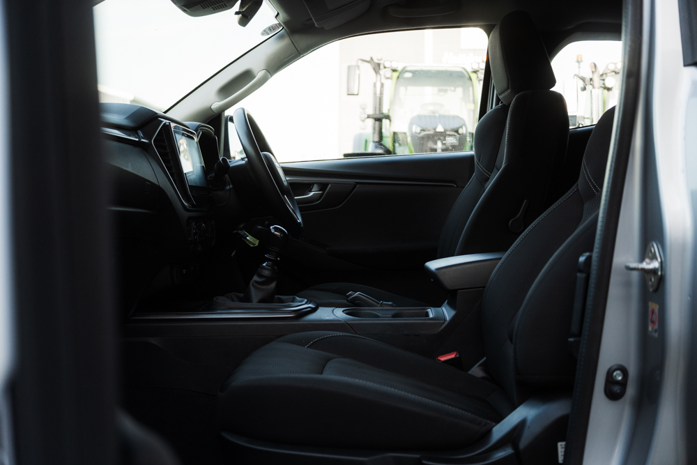 Isuzu D-Max DL20 Extended Cab Manual - Image 31
