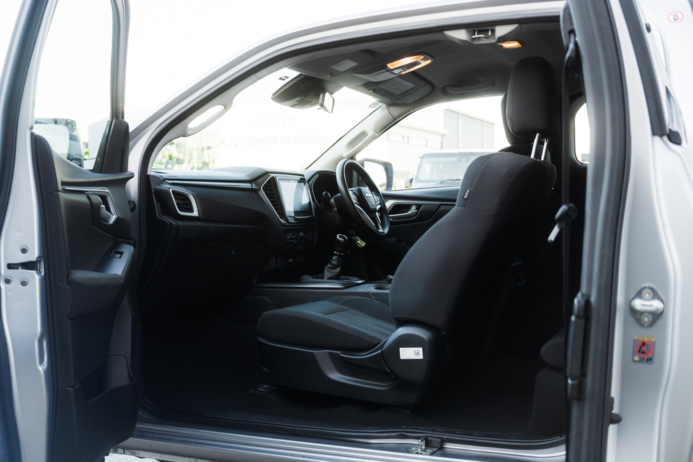 Isuzu D-Max DL20 Extended Cab Manual - Image 29
